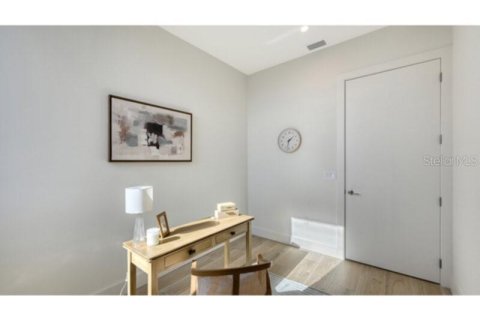 Condominio en alquiler en Sarasota, Florida, 2 dormitorios, 104.24 m2 № 2283387 - foto 15