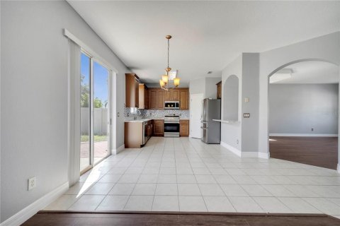 House in Orlando, Florida 4 bedrooms, 239.5 sq.m. № 1684505 - photo 23