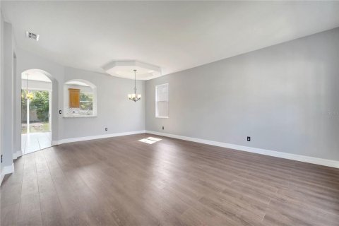 House in Orlando, Florida 4 bedrooms, 239.5 sq.m. № 1684505 - photo 9