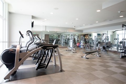 Apartment in Miami, Florida 2 bedrooms, 88.72 sq.m. № 1939086 - photo 26