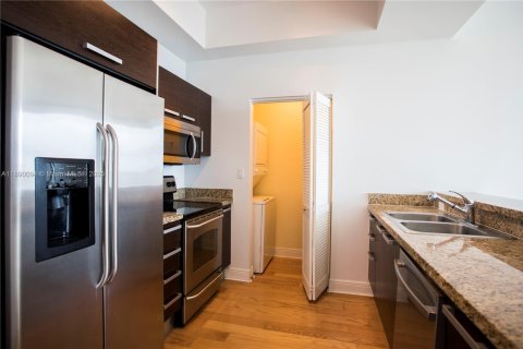 Apartment in Miami, Florida 2 bedrooms, 88.72 sq.m. № 1939086 - photo 6