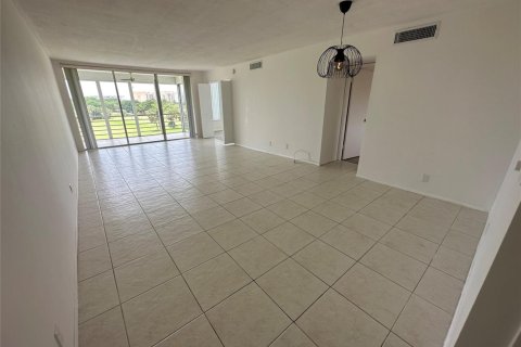 Condominio en alquiler en Pompano Beach, Florida, 2 dormitorios, 102.19 m2 № 2085948 - foto 3