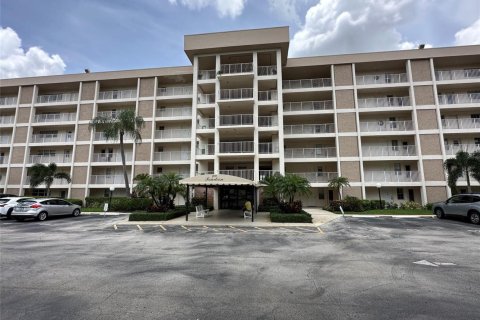 Condominio en Pompano Beach, Florida, 2 dormitorios  № 2085948