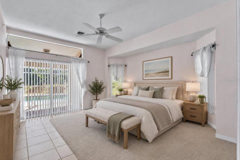 House in Punta Gorda, Florida 3 bedrooms, 195.65 sq.m. № 2396647 - photo 11