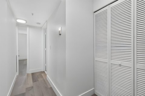 Condominio en venta en Hollywood, Florida, 2 dormitorios, 89.19 m2 № 2180682 - foto 22
