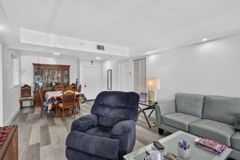 Condominio en venta en Hollywood, Florida, 2 dormitorios, 89.19 m2 № 2180682 - foto 12