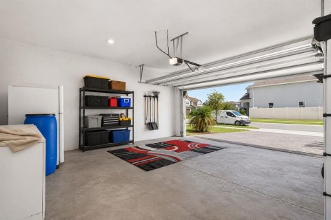 Casa en venta en Kissimmee, Florida, 4 dormitorios, 211.07 m2 № 2222215 - foto 5