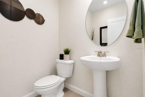 Casa en venta en Kissimmee, Florida, 4 dormitorios, 211.07 m2 № 2222215 - foto 15