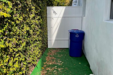 Apartment in Miami Beach, Florida 1 bedroom, 37.16 sq.m. № 1990238 - photo 14