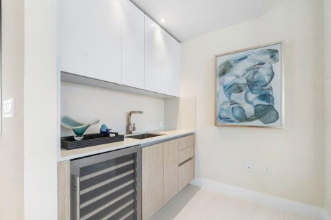 Condo in Riviera Beach, Florida, 2 bedrooms  № 2158345 - photo 19