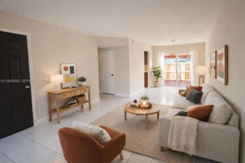 Condo à Hialeah, Floride, 3 chambres № 2079981