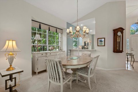 House in University Park, Florida 2 bedrooms, 143.35 sq.m. № 1815744 - photo 14