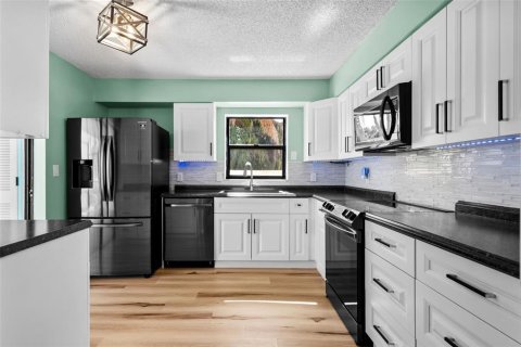 Copropriété à vendre à Bradenton, Floride: 2 chambres, 113.71 m2 № 1808582 - photo 2