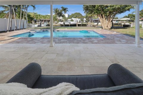 Villa ou maison à louer à Fort Lauderdale, Floride: 3 chambres, 122.63 m2 № 1996607 - photo 27