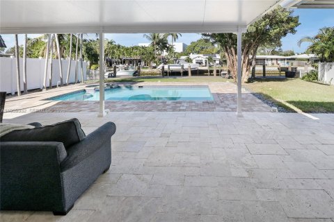 Villa ou maison à louer à Fort Lauderdale, Floride: 3 chambres, 122.63 m2 № 1996607 - photo 25