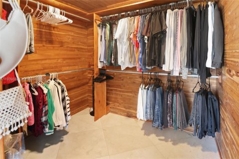 Villa ou maison à louer à Fort Lauderdale, Floride: 3 chambres, 122.63 m2 № 1996607 - photo 19