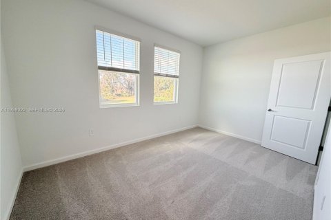 Villa ou maison à louer à Kissimmee, Floride: 4 chambres № 1996597 - photo 7