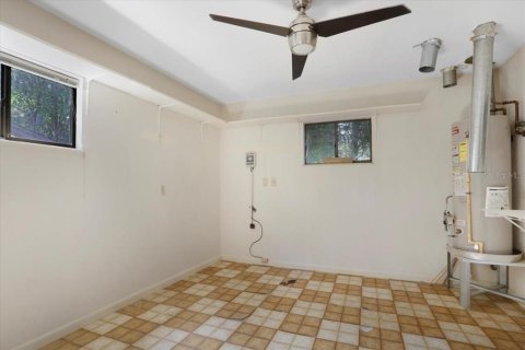 House in Gainesville, Florida 2 bedrooms, 178.56 sq.m. № 1721388 - photo 13