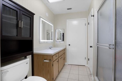 House in Gainesville, Florida 2 bedrooms, 178.56 sq.m. № 1721388 - photo 15