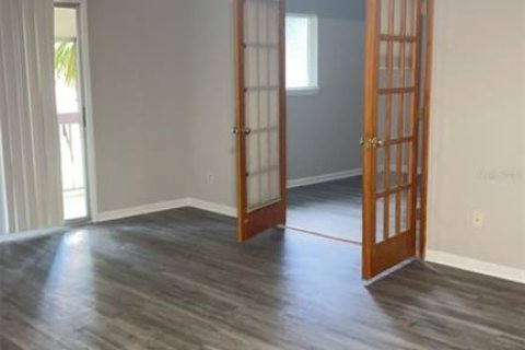 Copropriété à louer à Tampa, Floride: 2 chambres, 99.22 m2 № 1826394 - photo 7