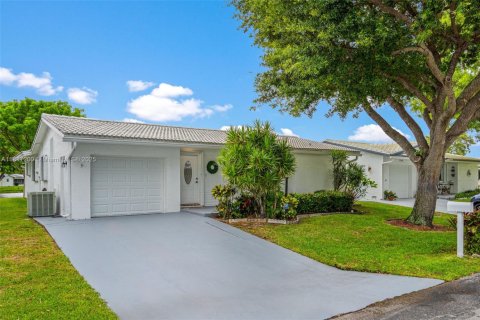 Villa ou maison à vendre à Plantation, Floride: 3 chambres, 176.33 m2 № 1774280 - photo 2