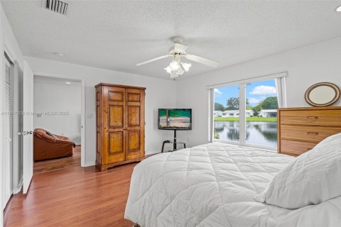 Villa ou maison à vendre à Plantation, Floride: 3 chambres, 176.33 m2 № 1774280 - photo 22