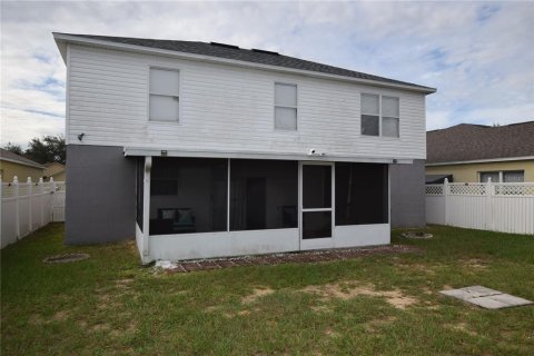 House in Clermont, Florida 4 bedrooms, 197.7 sq.m. № 2393985 - photo 8