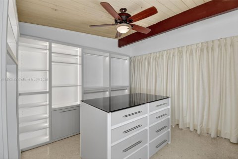 House in Fort Lauderdale, Florida 1 bedroom, 112.5 sq.m. № 1944195 - photo 19