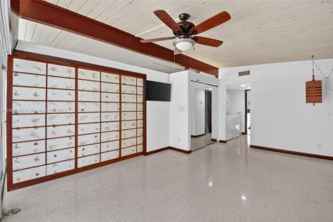 House in Fort Lauderdale, Florida 1 bedroom, 112.5 sq.m. № 1944195 - photo 21