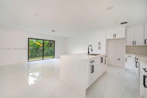 Villa ou maison à louer à Florida City, Floride: 4 chambres № 2327287 - photo 25