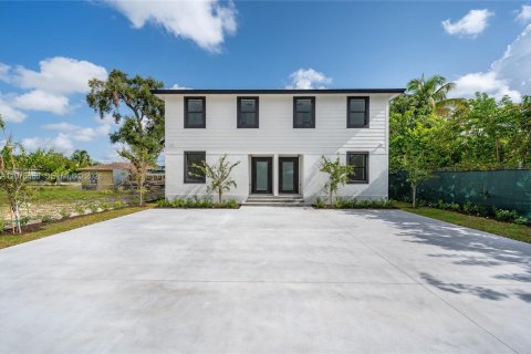 Villa ou maison à louer à Florida City, Floride: 4 chambres № 2327287 - photo 7