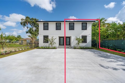 Villa ou maison à louer à Florida City, Floride: 4 chambres № 2327287 - photo 9