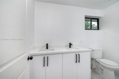 Villa ou maison à louer à Florida City, Floride: 4 chambres № 2327287 - photo 30