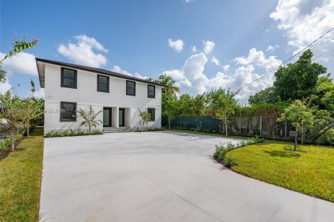 Villa ou maison à louer à Florida City, Floride: 4 chambres № 2327287 - photo 4