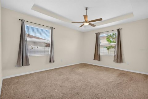 House in Spring Hill, Florida 4 bedrooms, 237.55 sq.m. № 2201615 - photo 24