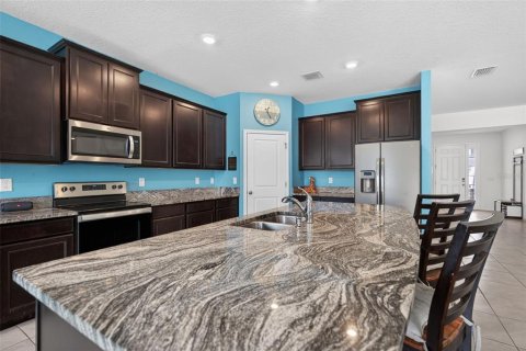 House in Spring Hill, Florida 4 bedrooms, 237.55 sq.m. № 2201615 - photo 14