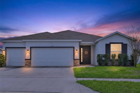 House in Spring Hill, Florida 4 bedrooms, 237.55 sq.m. № 2201615 - photo 3