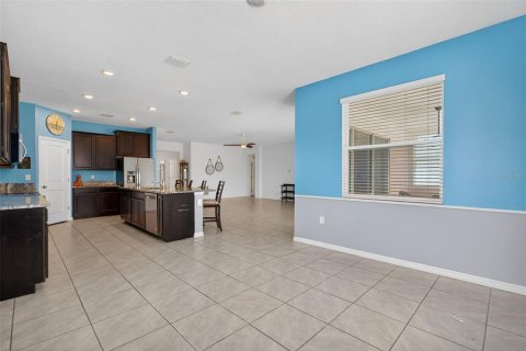 House in Spring Hill, Florida 4 bedrooms, 237.55 sq.m. № 2201615 - photo 23