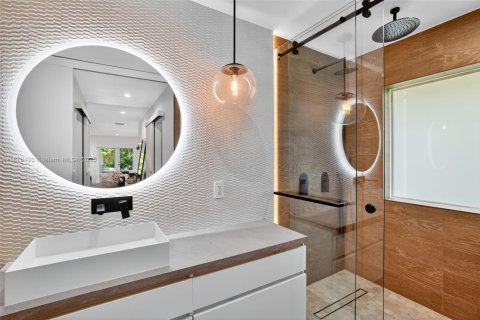 Villa ou maison à vendre à Pinecrest, Floride: 4 chambres, 263.84 m2 № 1980605 - photo 17
