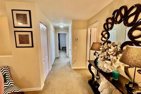 Townhouse in Orlando, Florida 3 bedrooms, 168.52 sq.m. № 2114450 - photo 20