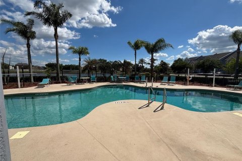 Townhouse in Orlando, Florida 3 bedrooms, 168.52 sq.m. № 2114450 - photo 29
