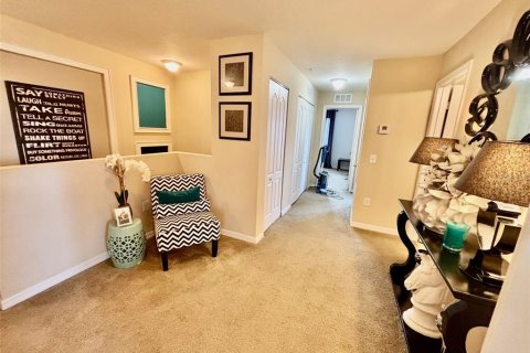 Townhouse in Orlando, Florida 3 bedrooms, 168.52 sq.m. № 2114450 - photo 15
