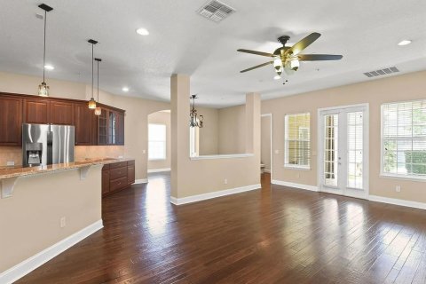 Casa en alquiler en Orlando, Florida, 4 dormitorios, 334.17 m2 № 1840397 - foto 5