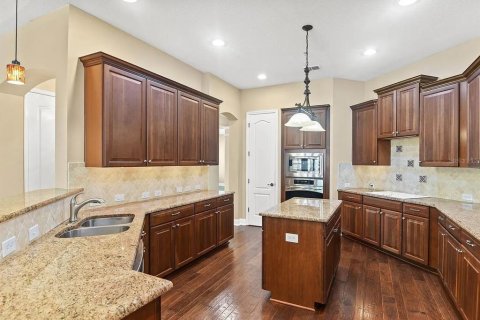 Casa en alquiler en Orlando, Florida, 4 dormitorios, 334.17 m2 № 1840397 - foto 6