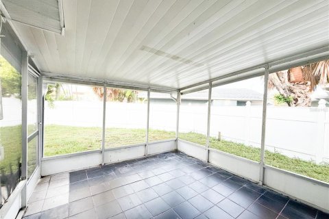 Apartamento en alquiler en Madeira Beach, Florida, 4 dormitorios, 134.52 m2 № 1885795 - foto 18