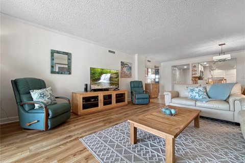 Condo in Longboat Key, Florida, 2 bedrooms  № 2098378 - photo 6