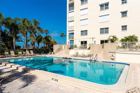 Condo in Longboat Key, Florida, 2 bedrooms  № 2098378 - photo 28