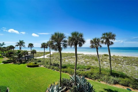 Condo in Longboat Key, Florida, 2 bedrooms  № 2098378 - photo 23