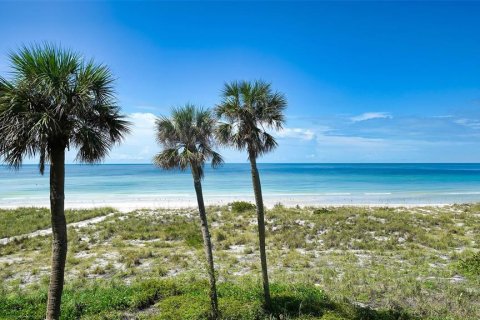 Condo in Longboat Key, Florida, 2 bedrooms № 2098378