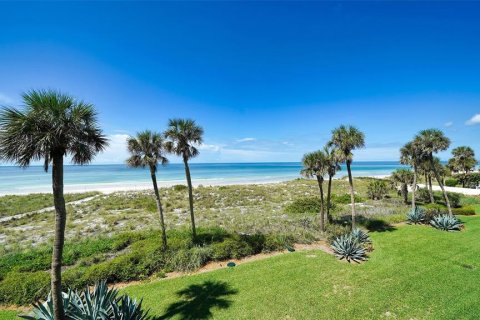 Condo in Longboat Key, Florida, 2 bedrooms  № 2098378 - photo 24